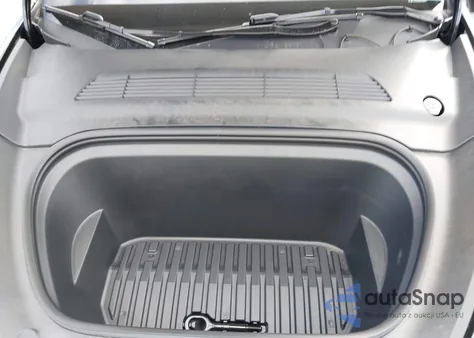 2024 Tesla Model Y Long Range Dual Motor All-Wheel Drive/Rwd из США, поврежденный, VIN 7SAYGDED8RF156984